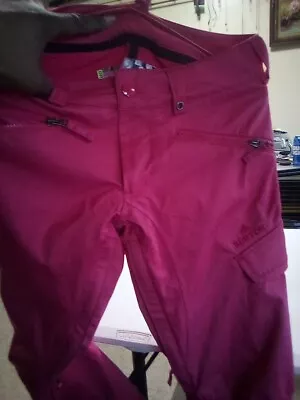 Volcom Metro Snowboard Pant ERGO Pink Style# G1351109 Pre Owned  • $22