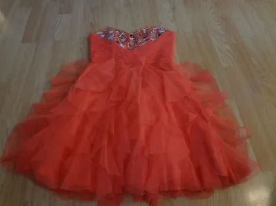 Women's Masquerade Sz 3/4 Coral Color Prom Dress • $29.99