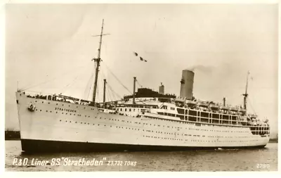 1953 Postcard Port Side View P & O Liner SS STRATHEDEN 23722 Tons • £1.50