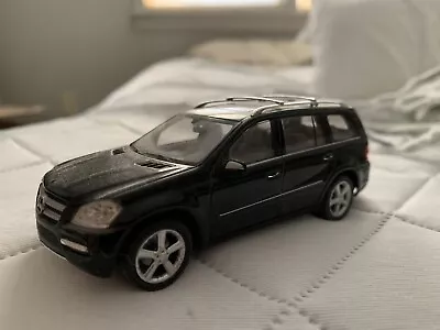 1:43 Minichamps Mercedes Benz GL Class Facelift X164 4x4 4WD 2009  • $39