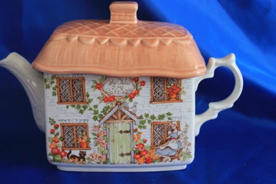 £4.99 • Buy Sadler 'Ye Olde Ivy Cottage', Decorative Tea Pot
