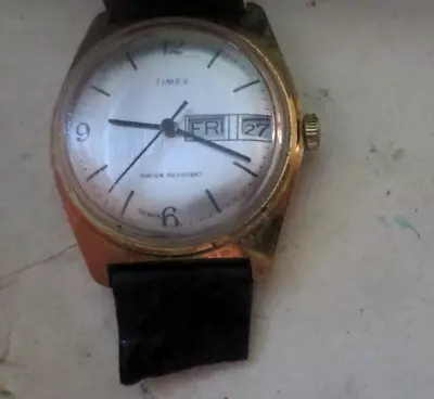 Vintage Timex Men's Manual Wind Watch Goldtone Day Date • $19.98