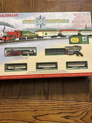 ! Bachmann N Scale Spirit Of Christmas Passenger Train Set. Used • $45