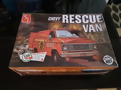 Amt Retro Deluxe Chevrolet Rescue Van Model Kit Factory Sealed Molded In White • $44.99