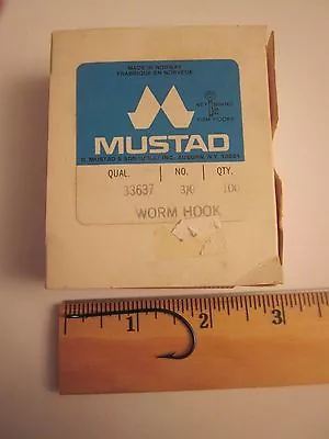 Mustad  33637  # 3/0 Worm Hooks Key Brand Fishing Hooks Box Of 100 • $12.99