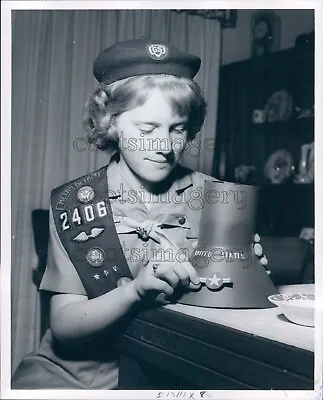 1962 Press Photo 1960s Girl Scout In Uniform With Mercury Capsule Model • $15