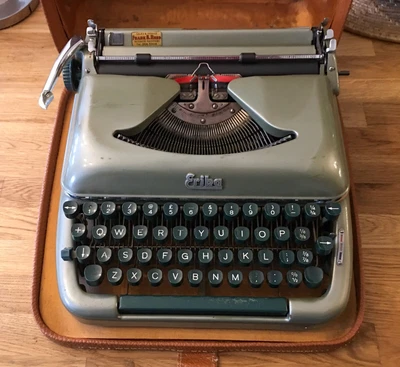 £65 • Buy Working Erika Model 10 (1961) Typewriter In Case With Spare Ribbon