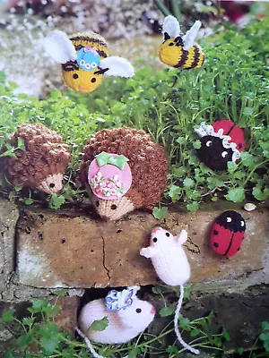 £3.99 • Buy Jean Greenhowe Knitting Pattern Toy Mama & Babes Hedgehogs Ladybirds Bees & Mice