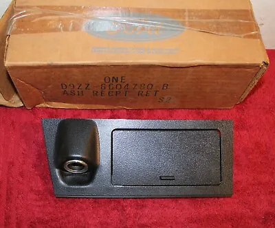 1979-1986 Mustang GT Saleen Capri NOS CONSOLE PANEL ASH TRAY RECEPTACLE RETAINER • $219