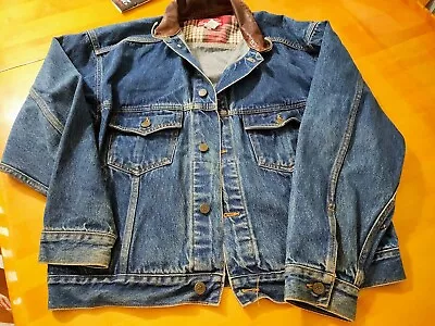 Vintage  Marlboro Country Store Denim Jean Jacket W/leather Collar/VTG Clothing • $19.99