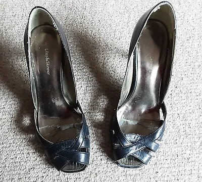 Vintage Lilley & Skinner Peep Toe Crossover Front Navy Shoes Size 5 But Larger • £8