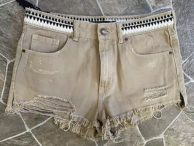 Khaki SHORTS Womens Juniors Size 28 7 Hi Rise Distressed NEW Beige ERIN WASSON • $7.99