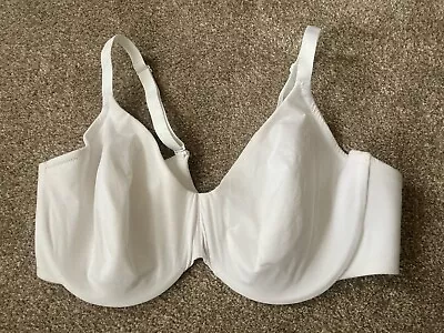 BNWT M&S Flexifit Non Padded Underwired Minimiser Full Cup Bra White 40 D • £9.99