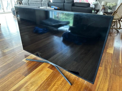 $300 • Buy Samsung 65  4K ULTRA HD LED Smart TV - Series 6