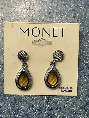 Vintage Monet Earrings Champagne And Gold Tone • $11.99