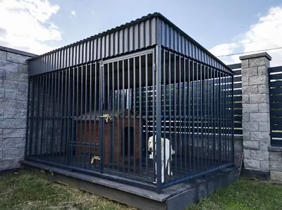 Dog Kennel 2.9x2 M Matt Graphite + Kennel XL + Windbreaker • £1760