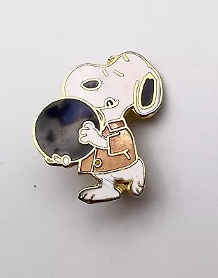 Aviva Snoopy Bowling Lapel Pin • $14.99