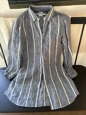 Island Company 100% Linen Button Up Shirt • $20