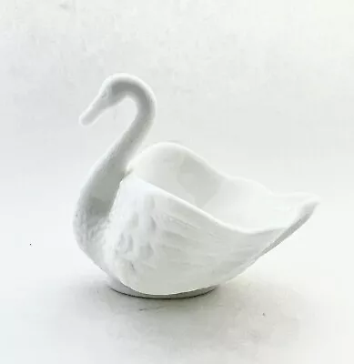 EUC • Imperial • Milk Glass • Swan  • Mint Dish • Nut Bowl • Novelty Container • $12.95