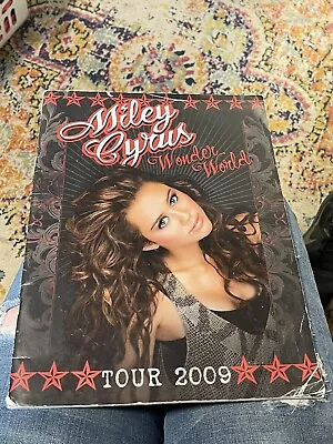 Miley Cyrus Wonder World Tour 2009 Souvenir Program Book Hannah Montana • $14