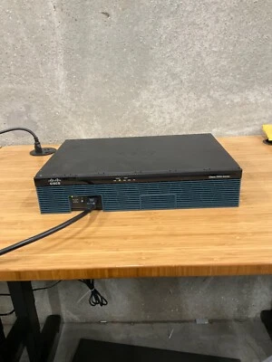 $75 • Buy Cisco 2900 Series 2911 Integrated Services Router