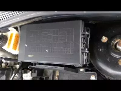 Fuse Box Engine Fog Lamps With Cruise Control Fits 06-07 FOCUS 404604 • $50