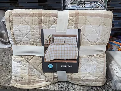 Martha Stewart Collection Tan Plaid Quilt • $67.95