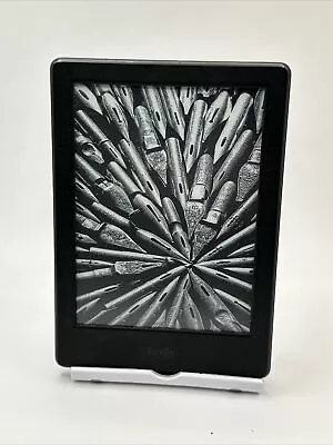 Amazon Kindle (8th Generation) Wi-Fi 6in - Black • £17.50