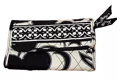 Vera Bradley Night And Day Quilted Trifold Euro Wallet Black And White • $10.50