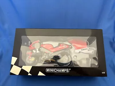 Minichamps 1/12 Max Biaggi Yamaha YZR 500 2001 • $65