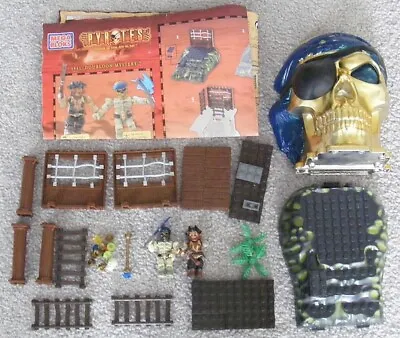 MEGA BLOKS PYRATES Doubloon Mystery # 3635 Gold Skull Set & Minifigures • $23.95