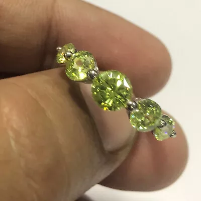 Five Stone Simulated Peridot Gemstone Sterling Silver Ring Pre-owned Jewelry • $1.25