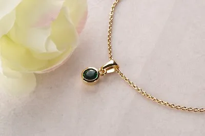£25 • Buy 18 Carat Gold Emerald Coloured Pendant And Chain, May Birthday