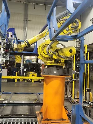 Fanuc R2000iB/125L Robot System On Fanuc Gen VI RTU With 56' Of Travel R30iB • $69000