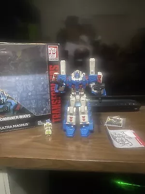 Transformers Combiner Wars: Leader Ultra Magnus Nearly Complete • $60