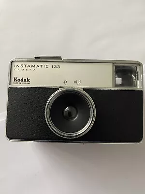 Vintage KODAK Instamatic 133-X Film Camera In Original Kodak Case. Exc.Condition • £10