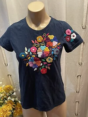 Mexican Embroidered T-shirt Size S • $14.99