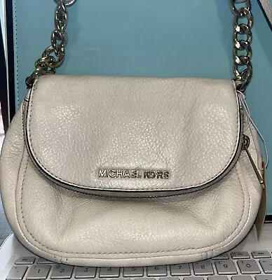 Michael Kors Bedford Off White Medium Shoulder Bag Handbag Leather Purse • $35