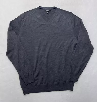 Tahari Mens Italian Merino Wool V-Neck Sweater Size Large Gray • $18.99