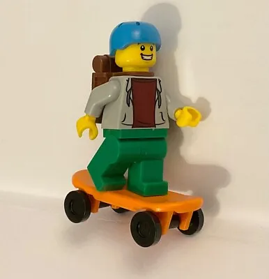 £3.95 • Buy LEGO Skateboarder Minifigure Helmet Backpack Orange Skateboard NEW UK Seller