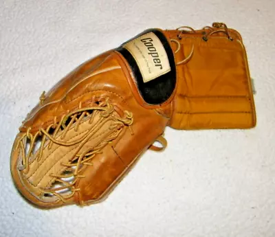 Vintage Cooper Gm 21 Jr Goalie Glovegreat Condition Full Right Made In Canada • $129.99