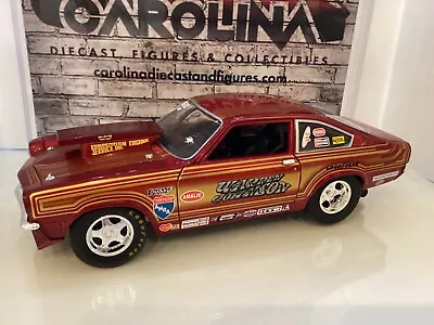 1:18 ERTL WARREN JOHNSON 1972 CHEVY VEGA PRO STOCK Racing MA# 610 • $99.99