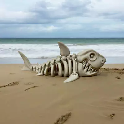 Fidget Shark Skeleton | Moving Jaws & Fully Articulated Body 3d Printed Aquatic • £10