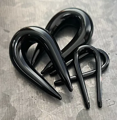 PAIR Black U-Shaped Glass Hanging Tapers Expanders Plugs Gauges Body Jewelry  • $18.95