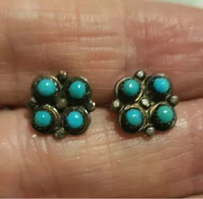 Vintage Native American Sterling Silver Turquoise Small Petit Point Earrings • $35