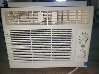 GE AHTC05AA 5050 BTU 115V Mechanical Window Air Conditioner • $60