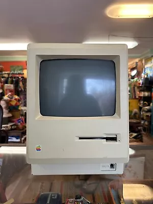 Apple Macintosh M0001 Classic Computer (1984) Working Condition • $350