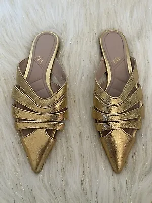 New Zara Women’s Gold Slides ￼Sandals Flats Slip On USA 6.5 EU 37 • $49.99