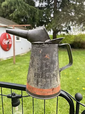 Vintage Mobil Freezone 1 Quart Oil Pitcher Transer Can READABLE • $24.97