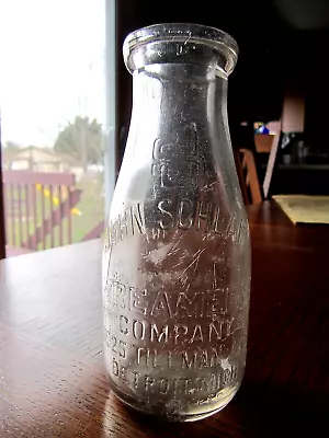 1920s JOHN SCHLAFF Detroit MICHIGAN Mich. MI Pint Dairy Milk Bottle 3925 TILLMAN • $9.99